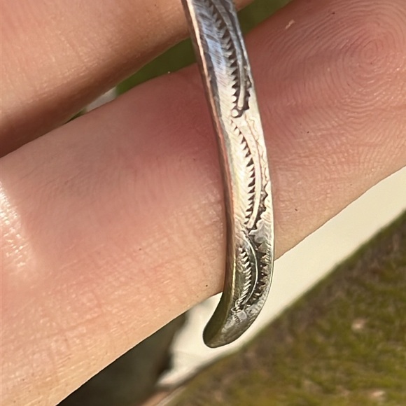 Vintage Native American Silver/Turquoise Row Cuff Bracelet - Picture 11 of 16